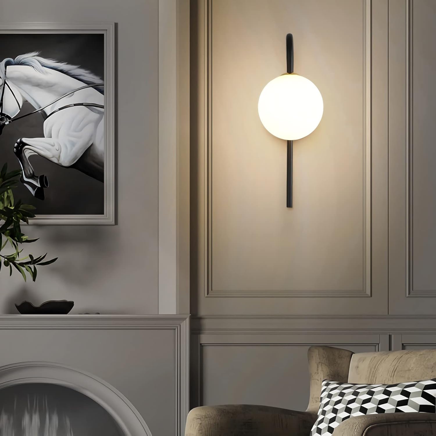 Applique murale noire simple à boule blanche