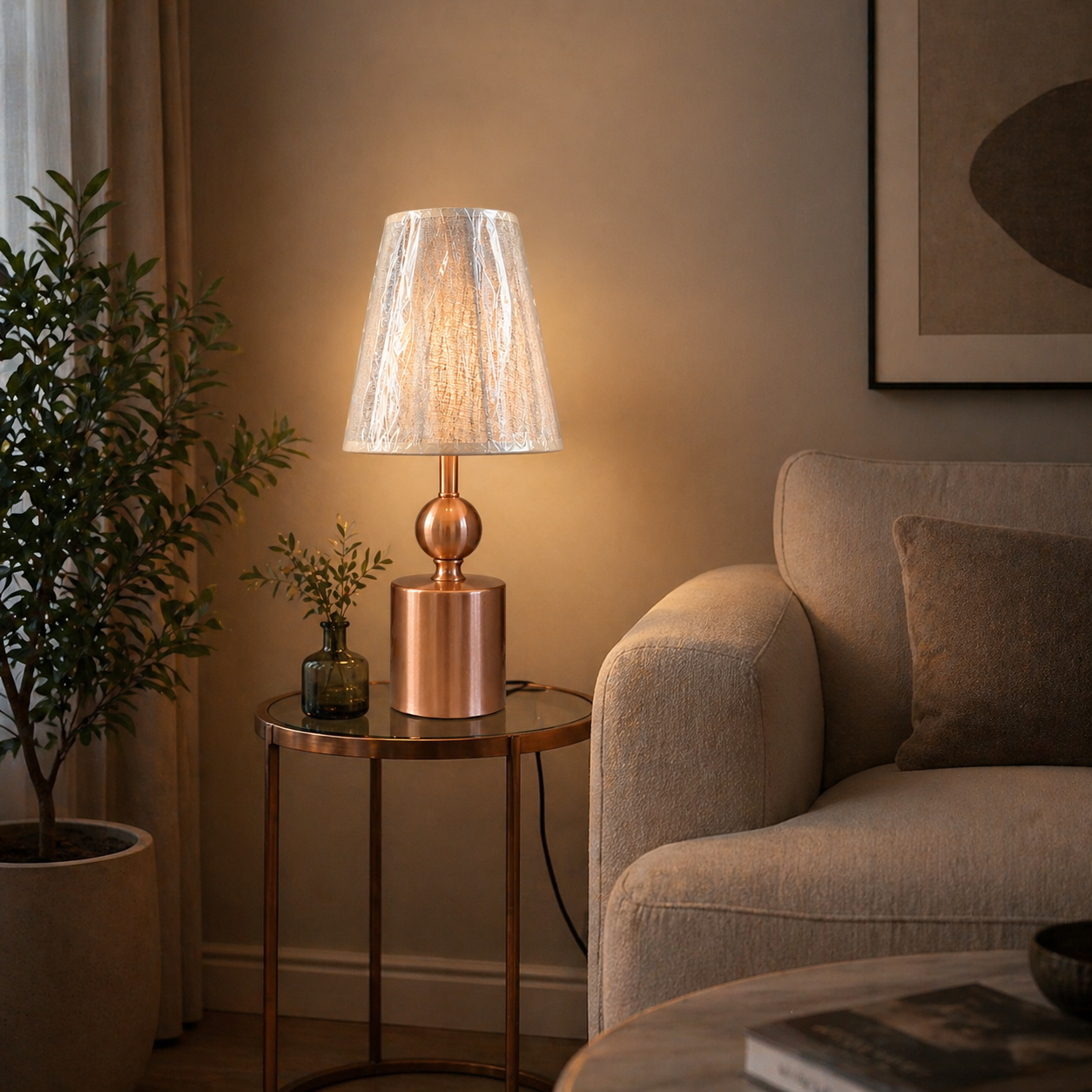 Abat-jour de chevet Rose gold à chapeau en raphia