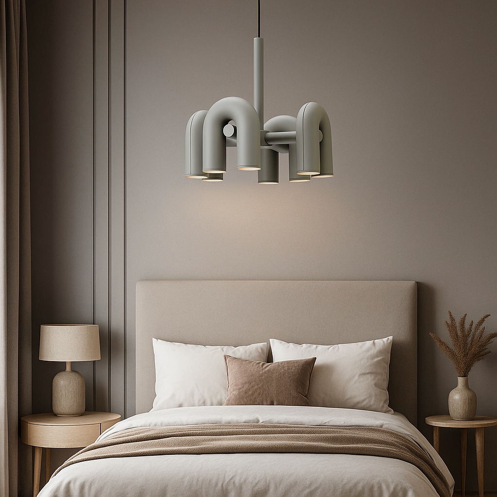 Lustre Cirkus 4 branches au design moderne architectural tubulaire