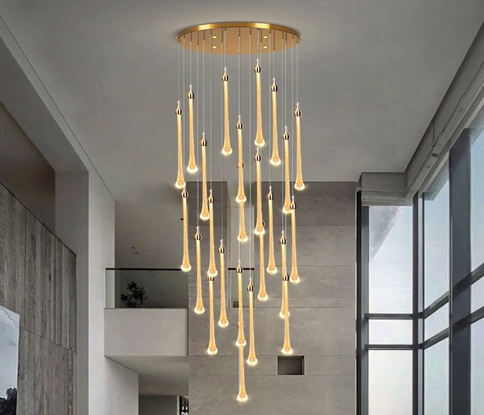 Lustre 13 suspensions goutte d'eau double hauteur en verre cristallin