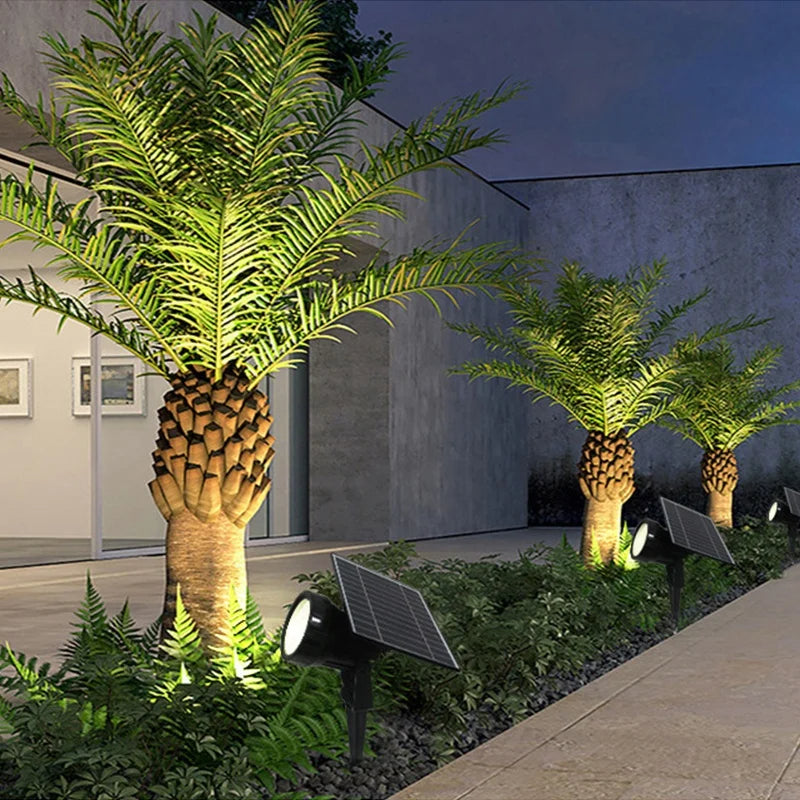 Projecteur spot à piquer solaire pour jardin - Light Deco